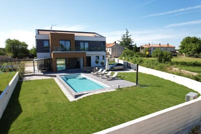Wunderschöne Designervilla in der Nähe von Marčana